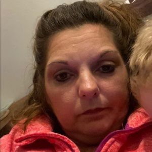 Meet your Posher, Angie